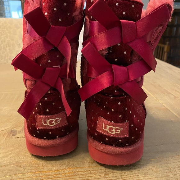 Ugg Bailey Bow Velvet Metallic Dot Boots - Picture 5 of 5